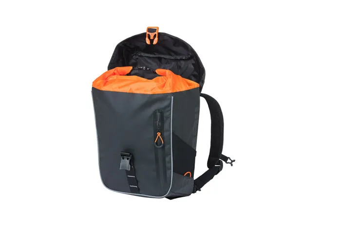 Basil Miles Tarpulin Daypack Bicycle Bag 17L Black Orange