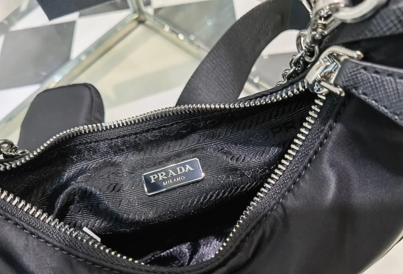 BOLSA PRADA RE-EDITION 2005