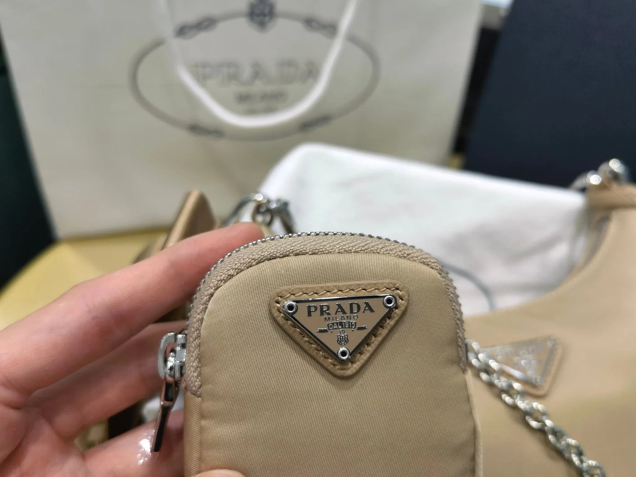 BOLSA PRADA RE-EDITION 2005