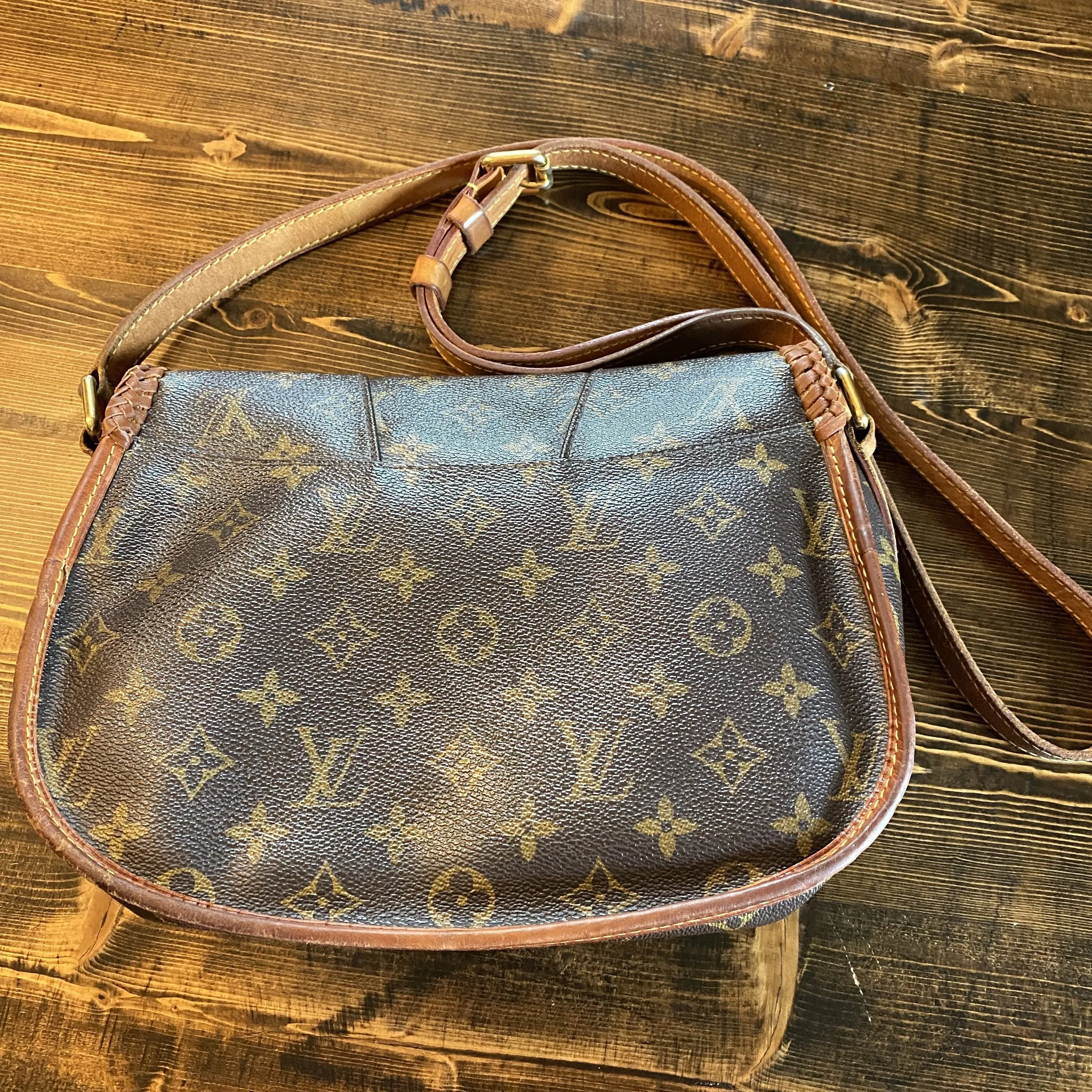 The Downy - Vintage Monogram Caramel Crossbody