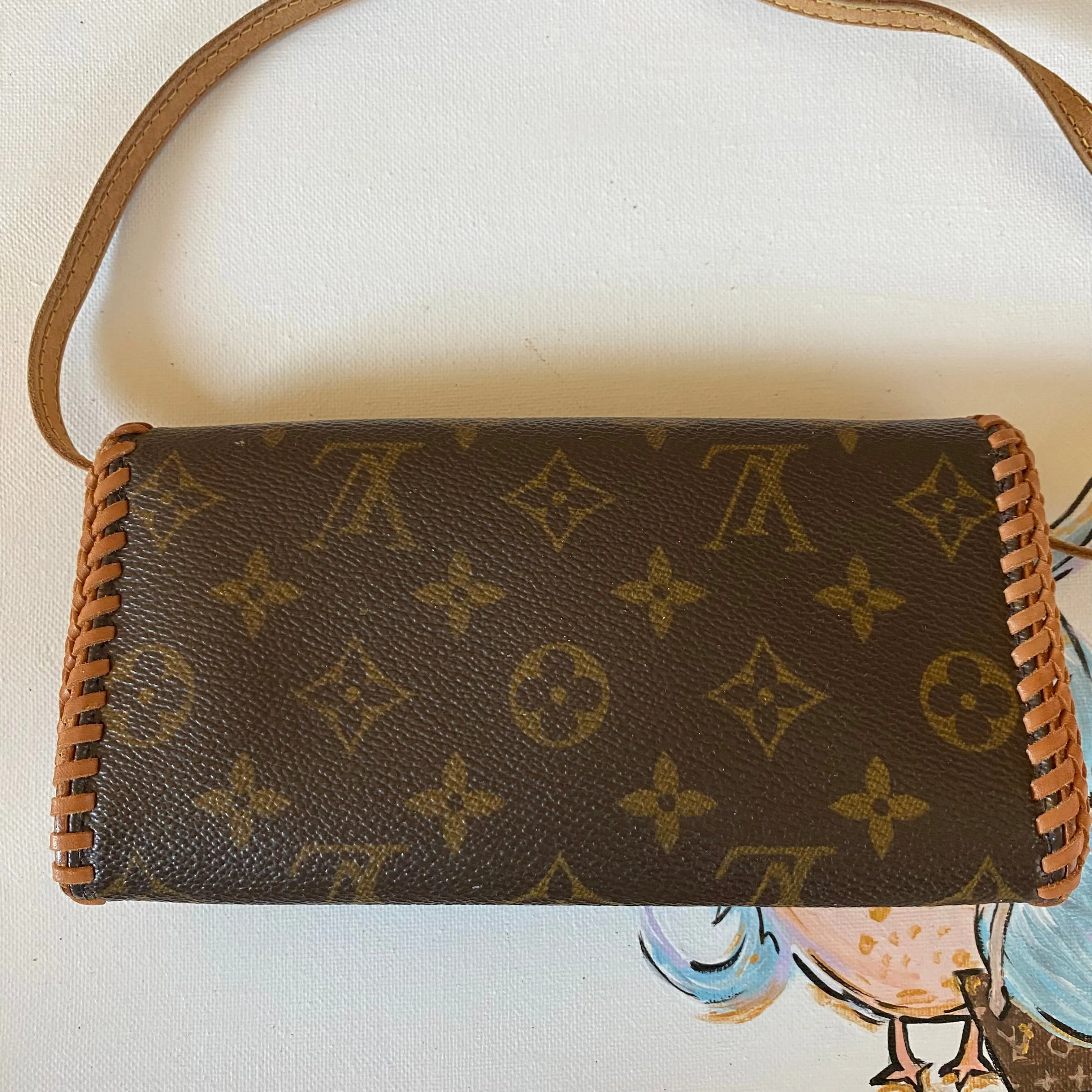 The Junco - Vintage Monogram in Vachetta Shoulder/Crossbody Bag