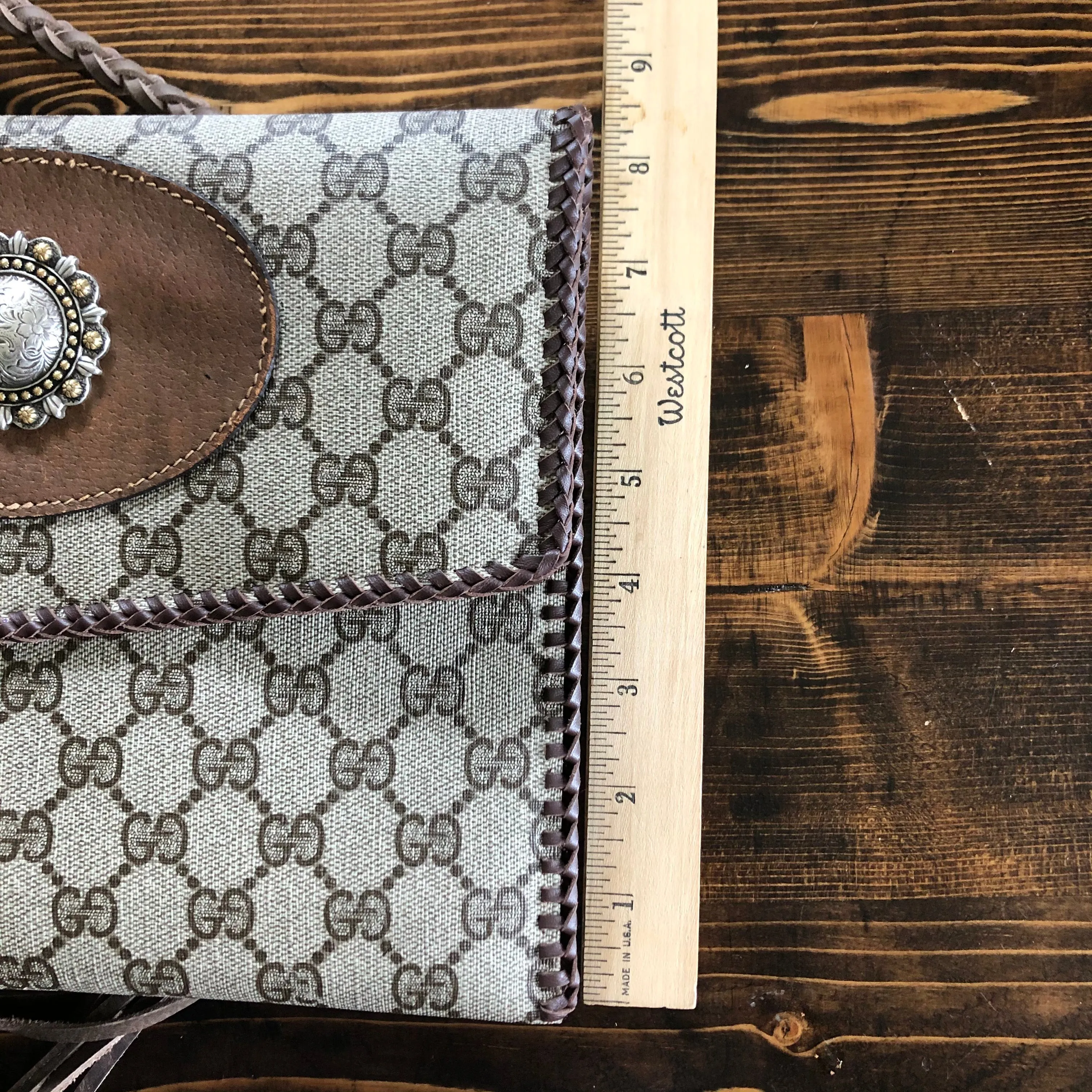 The Robin - Vintage GG Crossbody with Concho Snap